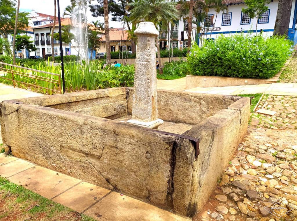 Bebedero en la plaza Gomes Freire