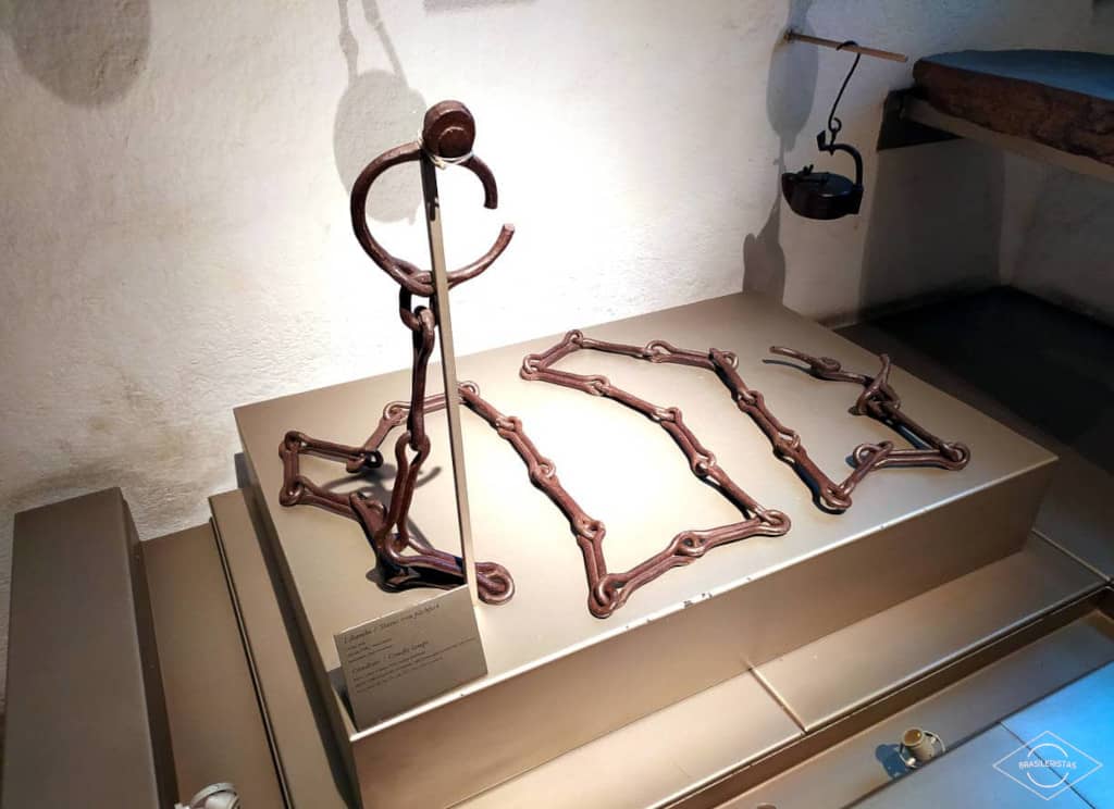 Unas cadenas expuestas en el museo de la Inconfidencia